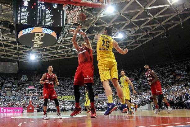 何潜在的安 何潜在的安