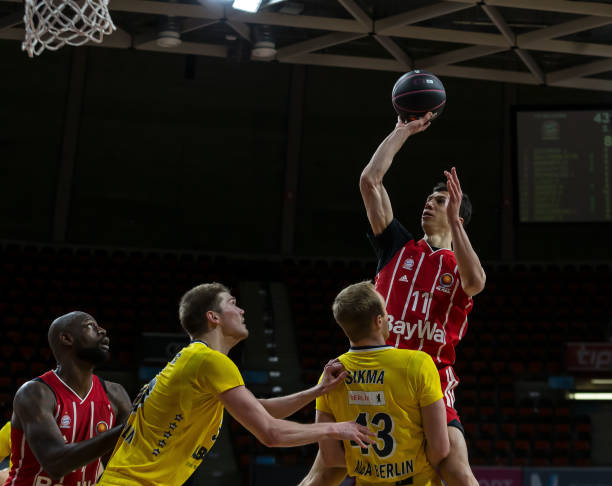 利用两次进 利用两次进