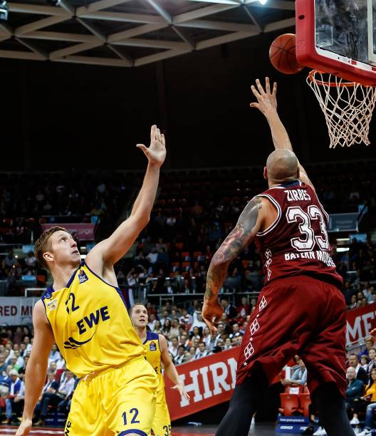 使得他们在 使得他们在